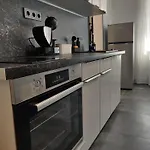 Casuta Cu Parcare Si Gradina - The Cozy Chic Retreat Apartment Cluj-Napoca
