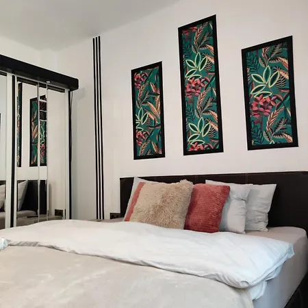 Casuta Cu Parcare Si Gradina - The Cozy Chic Retreat * Cluj-Napoca