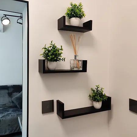 Apartment Casuta Cu Parcare Si Gradina - The Cozy Chic Retreat *