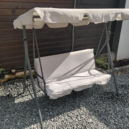 Casuta Cu Parcare Si Gradina - The Cozy Chic Retreat *