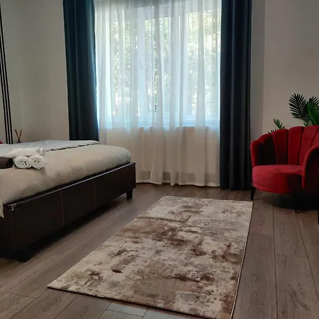 Apartmán Casuta Cu Parcare Si Gradina - The Cozy Chic Retreat *