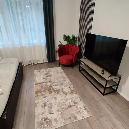 Apartment Casuta Cu Parcare Si Gradina - The Cozy Chic Retreat Cluj-Napoca