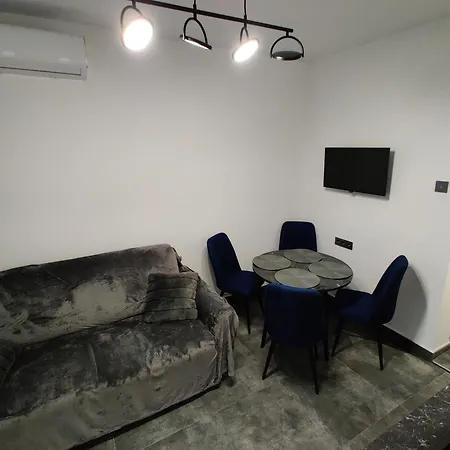 Apartmán Casuta Cu Parcare Si Gradina - The Cozy Chic Retreat