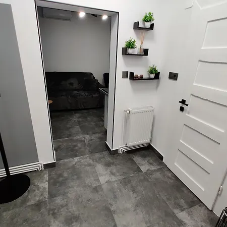 Apartament Casuta Cu Parcare Si Gradina - The Cozy Chic Retreat *