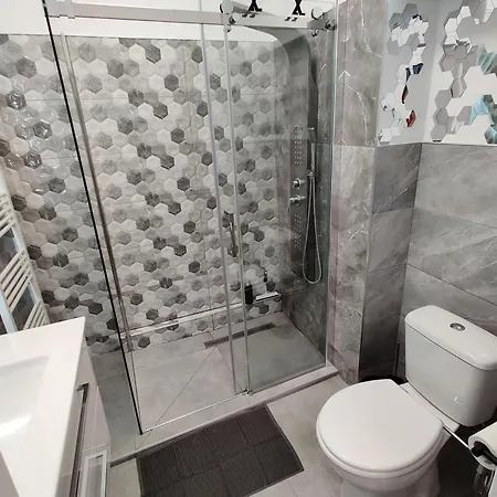 Casuta Cu Parcare Si Gradina - The Cozy Chic Retreat * Cluj-Napoca