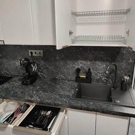 Apartmán Casuta Cu Parcare Si Gradina - The Cozy Chic Retreat