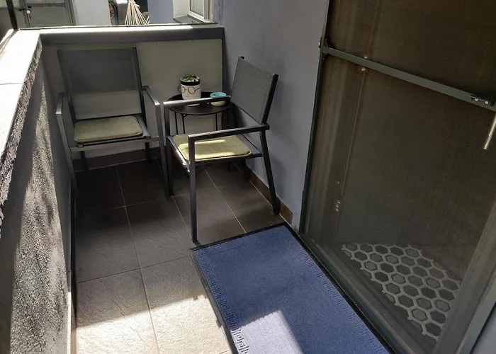 Casuta Cu Parcare Si Gradina - The Cozy Chic Retreat Kaloşvar