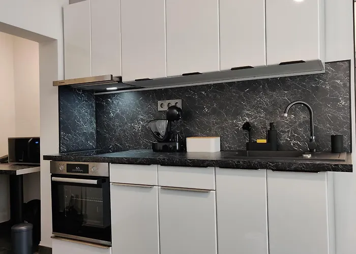 Casuta Cu Parcare Si Gradina - The Cozy Chic Retreat Διαμέρισμα Κλουζ-Ναπόκα