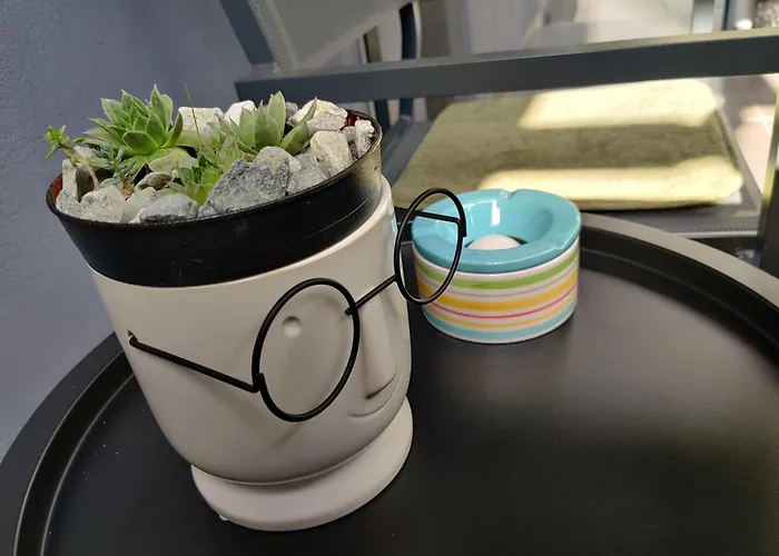 Διαμέρισμα Casuta Cu Parcare Si Gradina - The Cozy Chic Retreat *