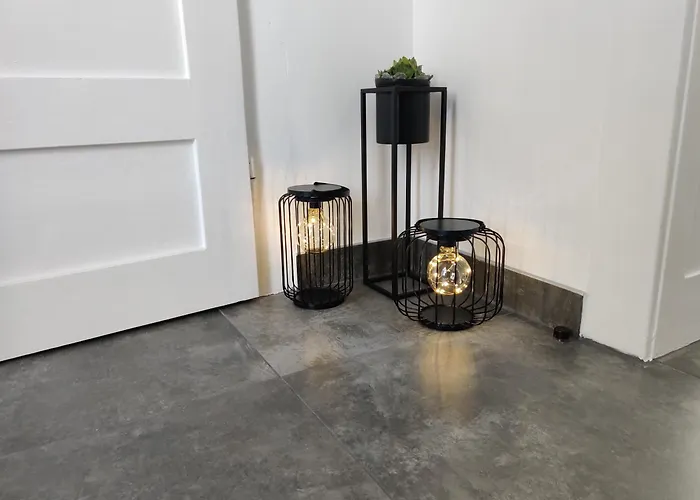 Casuta Cu Parcare Si Gradina - The Cozy Chic Retreat Daire Kaloşvar