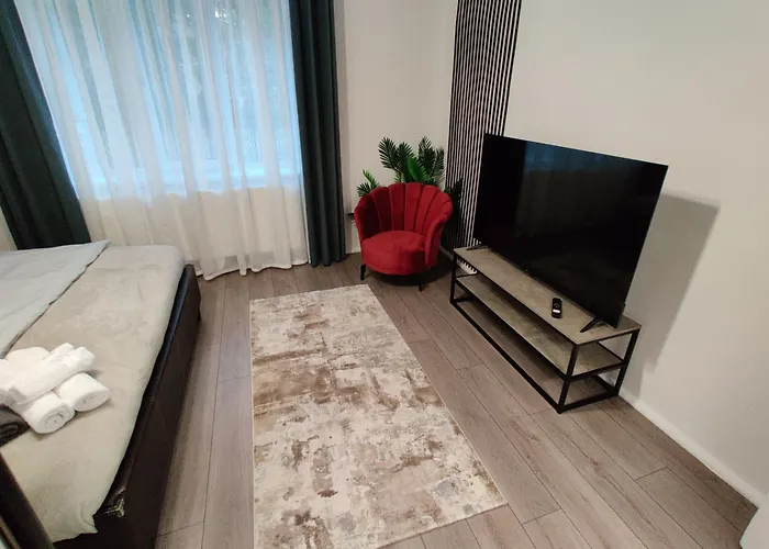 Daire Casuta Cu Parcare Si Gradina - The Cozy Chic Retreat Kaloşvar
