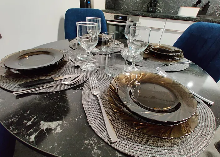 Daire Casuta Cu Parcare Si Gradina - The Cozy Chic Retreat Kaloşvar